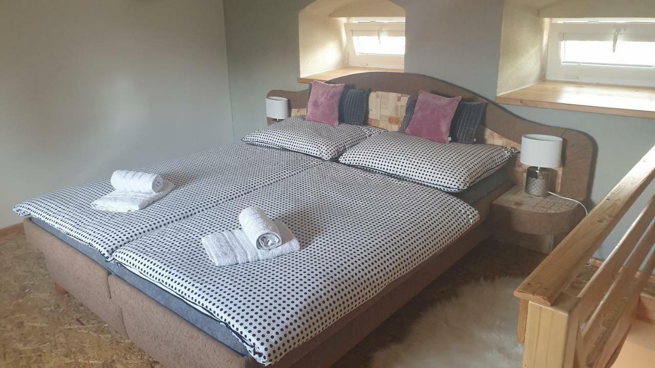 Apartament Ta3 Velky Slavkov Luaran gambar